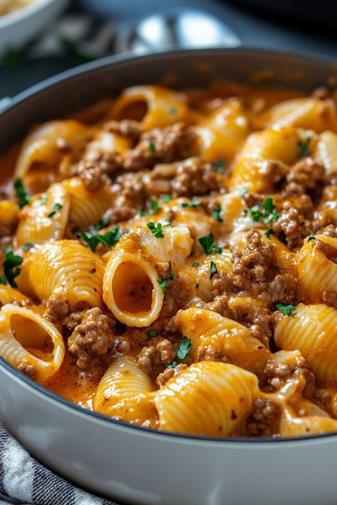 Creamy Beef and Shells One Pot Creamy Beef And Shells, Cheesy Ground Beef Recipes, Ground Chicken Noodles, Easy Balanced Dinner Recipes, Shell Pasta With Ground Beef, Creamy Mince Pasta, Quick And Easy Italian Dinner Recipes, Comfort Dinner Recipes Families, Beef Shells Pasta