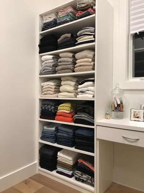 How to update your closet to gain a ton more space! This closet was re-organized by professional organizer Samantha Pregenzer of SO | Home. The closet update was featured in Better Homes & Gardens magazine because of the simple diy update. Check this out! #closetorganization #closet #mastercloset #storageideas #bhg #diy #professionalorganizer Clothes Organization On Shelves, Guest Bedroom Closet Organization, Woredrobe Organization Ideas, Closet Shelf Organization Clothes, Jean Organization Closet, Clothing Closet Organization Ideas, Bookshelf Closet Organization, Big Closet Organization, Clothing Closet Organization