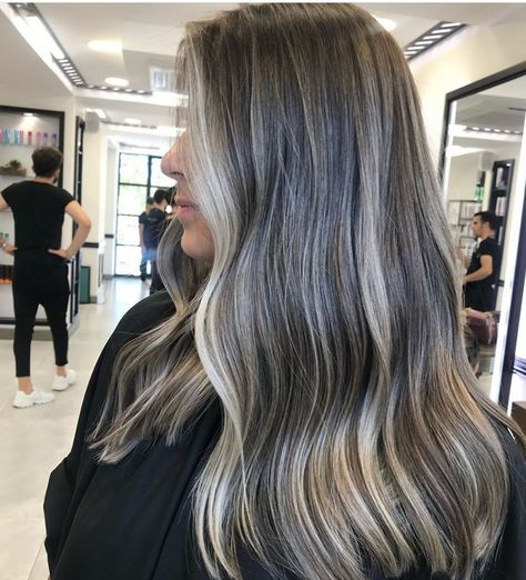 Ash Blonde Highlights On Dark Hair, Summer 2020 Hair Color Trends, Blonde Highlights On Dark Hair, Brown Hair Shades, Brunette Hair With Highlights, Dark Hair With Highlights, Blending Gray Hair, Ash Blonde Hair, Brown Hair Balayage