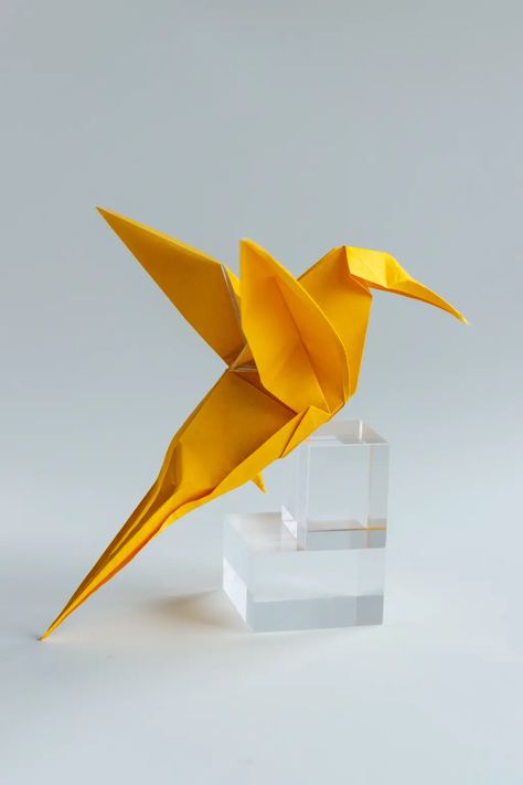 origami Hummingbird | Origami Ok Paper Hummingbird, Origami Hummingbird, Origami Animal, Origami Birds, Origami Bird, Origami Animals, How To Fold, A Symbol, Hummingbirds