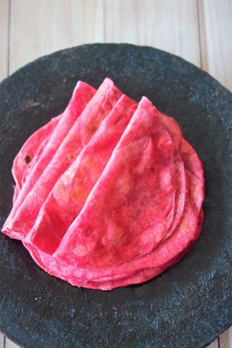 Beet Tortillas, Croissants Breakfast, Healthiest Vegetables, Vegan Tortilla, Beet Recipes, Tortilla Recipe, Homemade Tortillas, Tortilla Wraps, Lifestyle Ideas