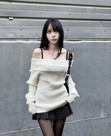 How To Have Style, Fashion Figure, 일본 패션, Mode Hippie, Mode Kpop, Ribbed Knit Sweater, Mode Inspo, 가을 패션, 여자 패션