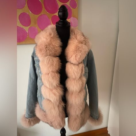 Super Sale Frame Denim Jacket - Winter With Fur Pink Trim Fox Pre Loved As Seen In The Pics Size Xs. It’s A Bit Oversized Paid Over 1000 Denim Winter Jacket, Denim Jacket With Fur, Denim Jacket Winter, Pink Fur, Fringe Boots, Pink Trim, Funky Fashion, Super Sale, Frame Denim