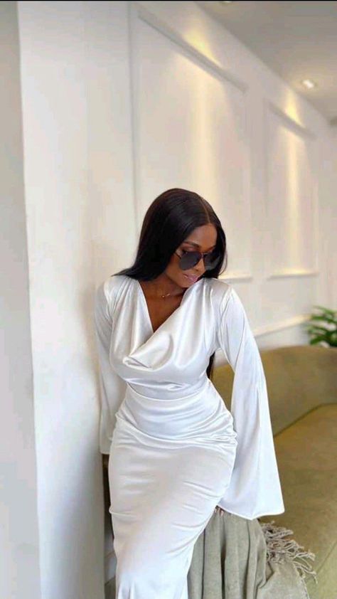 Back Styles For Dresses, Classy Dress Black Women, Cute Brunch Outfits Classy, Free Dresses For Women, Send Off Dresses, Short Silk Dress Outfit, Cute Dinner Dresses, Short Silk Dresses, White Dress Black Women