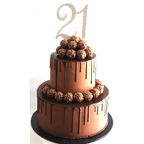 21st Birthday Ferrero Rocher Cake @missmollyscakes 21st Cakes, Rocher Cake, Cake Decoration Birthday, Perfect Chocolate Cake, Birthday Men, 21st Cake, Mexican Dessert Recipes, 21st Birthday Cakes, Male Birthday