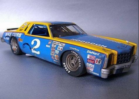 Racing Wallpaper, Car Engineering, Nascar Photos, Late Model Racing, Nascar Diecast, Nascar Cars, Nascar Race Cars, Real Racing, Martini Racing