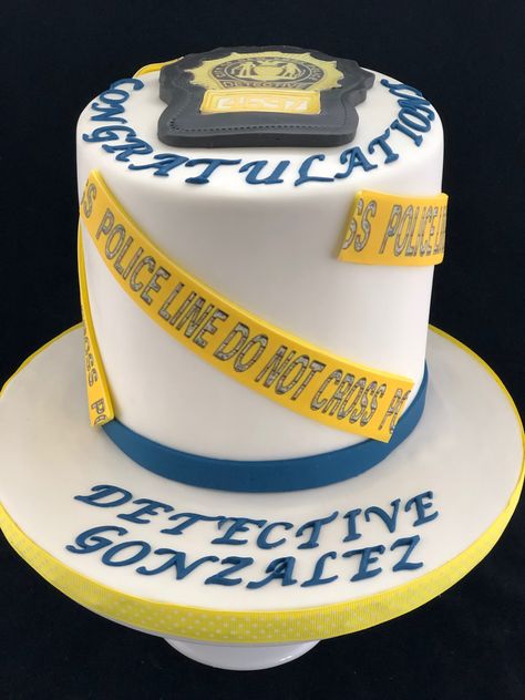 Detective Cake Ideas, Mystery Theme Cake, Detective Cake, Warrant Officer Promotion Cake, Police Cake Design, Police Badge Cake, Cake Police, Promotion Cake, Detective Party