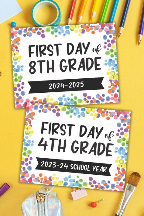 Free Printable First Day Of School Signs (Editable!) First Day Last Day Of School Printables, 1st Day Of 1st Grade Sign, First Day Of School Printables Free 2024, First Day Of School Signs Diy, First Day Of Grade 1 Sign Free Printable, First Day Of Third Grade Sign, First Day Free Printable Signs, First Day Of 2nd Grade Sign, First Day Of School 2024-2025 Free