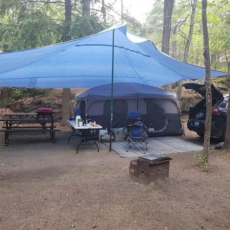 Tent Campsite Decorating Ideas, Tent Camping Setup Ideas, Tent Campsite Setup, Camp Set Up Ideas Campsite, Camp Set Up, Cute Campsite Setup, Camping Setup Ideas Campsite, Campsite Setup Ideas, Tent Set Up Ideas Inside