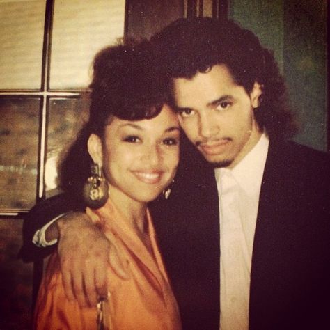 Chante Moore and El DeBarge 1989 Debarge 80s, Chante Moore, El Debarge, R&b And Soul, R&b Music, Sing To Me, Black Music, Rhythm And Blues, Soul Music