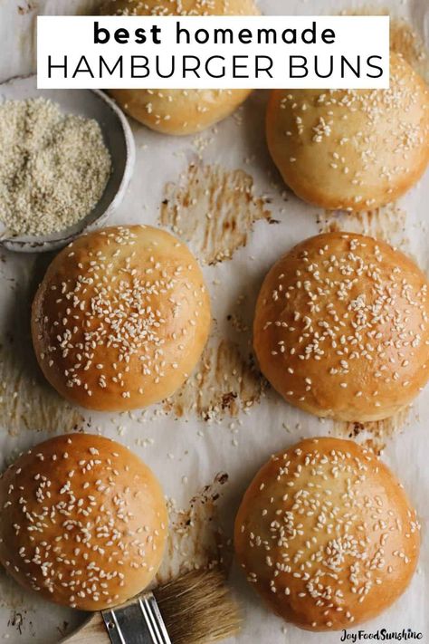 Buns Bread Machine, Easy Hot Cross Buns, Best Burger Buns, Hot Cross Buns Recipe Easy, Buns Recipe Easy, Homemade Burger Buns, Burger Bread, Burger Buns Recipe, Hamburger Bun Recipe