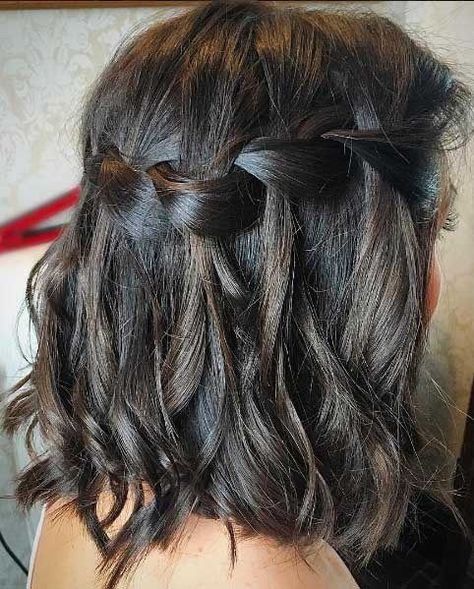 Half Updo Hairstyles, Triangle Hair, Half Up Half Down Hair Prom, Second Day Hairstyles, Half Up Half Down Hairstyles, Light Hair Color, French Hair, Prom Hairstyles, Half Up Hair