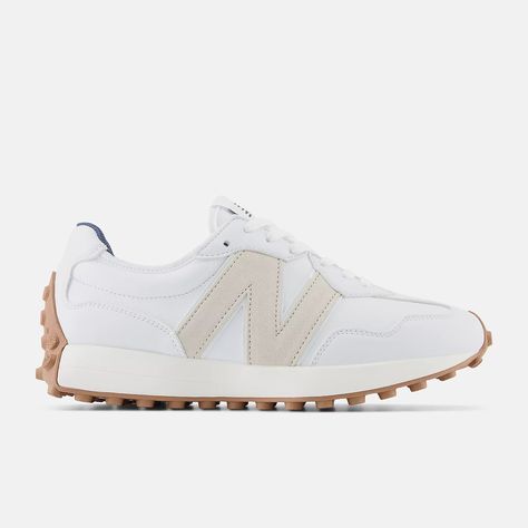 Women's 327 Golf Shoes | New Balance Athletics, Inc. Athleisure Essentials, New Balance Running Shoes, Abercrombie (women), Cushioned Running Shoes, Shoes New Balance, Running Style, Golf Shoe, Casual Wear Women, Casual Sneakers Women