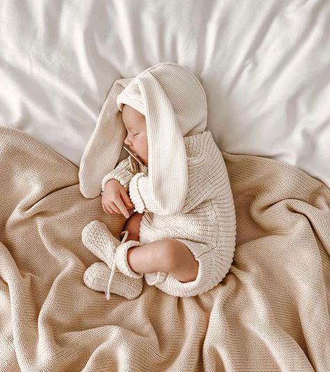 Baby Girl Topknots, Swaddles, Bows, Bedding & More on Instagram: "The sweetest bunny we ever did see 🥰 Wearing our Cream Waffle Bunny Bonnet in the Newborn size 🥲✨" Newborn Photography Bunny, Newborn Bunny Photoshoot, Newborn Scrunch, Newborn Bunny Outfit, Easter Newborn, Newborn Easter, Spring Newborn, Bunny Bonnet, Newborn Announcement