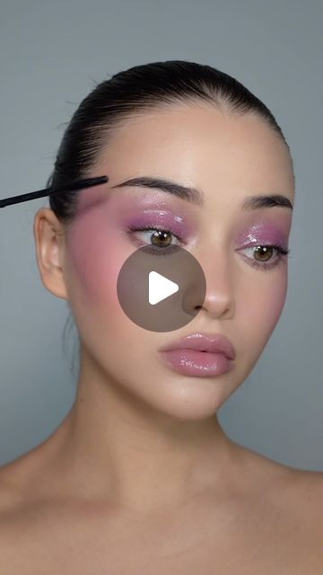 Isa on Instagram: "Trying Sugar Plum Fairy Makeup ❄️🩰
#sugarplumfairy #wintermakeup #makeup #tutorial #sugarplumfairymakeup" Sugar Plum Fairy Makeup, Plum Makeup, Fairy Make-up, Sugar Plum Fairy, Fairy Makeup, Winter Makeup, Toy Shop, Sugar Plum, Makeup Tutorial