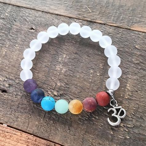 Matte Gemstone Chakra Bracelet with Crystal Quartz and Om charm Gemstone Bracelets Ideas, Chakra Gemstones, Om Charm, Bracelet Chakra, Women Bracelets, Quartz Rock, Photo Charms, Chakra Jewelry, Wearable Tech