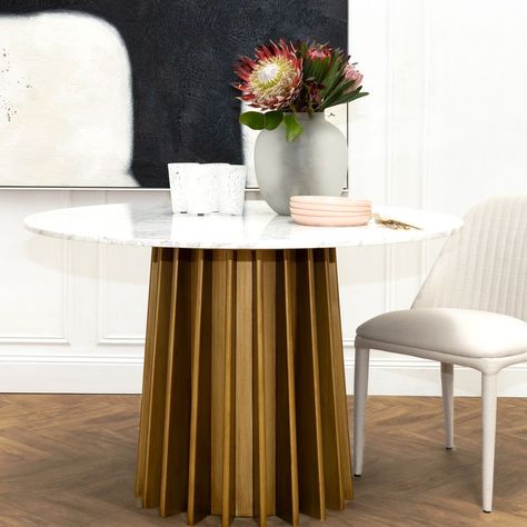 This dining table is absolutely stunning! 💕😍 #indoor #indoorfurniture #dining #diningtable #table #homedecor #modernstyle Round Marble Dining Table, Dining Table Gold, Gold Dining, Cafe Lights, Mesh Office Chair, Dining Table Marble, Soft Seating, People Together, Home Office Chairs