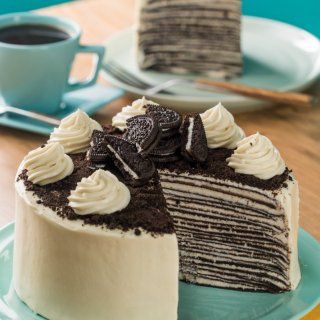 Crepe Cake Recipe, Cream Filling Recipe, Chocolate Caramel Slice, Crepe Cake, Berry Cake, Pretty Dessert, Cake Bars, Oreo Cake, Yummy Comfort Food