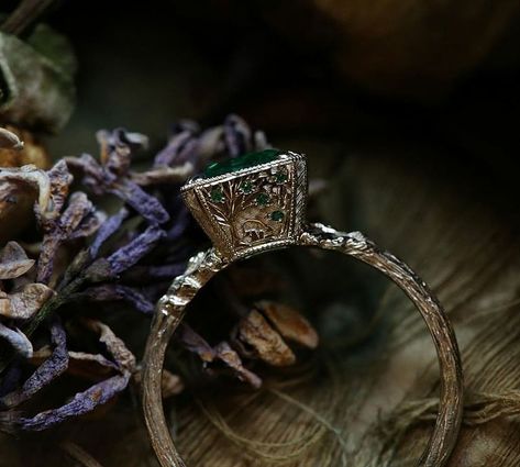 I absolutely adore this setting by The Northway Studio! Maria's Grimoire Setting with its handengraved details is truly magical yet… The Northway Studio Ring, The Northway Studio, Northway Studio Ring, Northway Studio, Style Analysis, Alternative Bridal, Ring Ideas, Shiny Things, Vintage Jewels