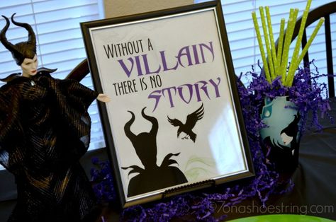 Disney Villain Party Ideas, Disney Villian Party, Villain Party Ideas, Disney Villain Birthday, Disney Villain Party Decorations, Villains Birthday Party, Disney Villain Halloween, Villians Party, Disney Villains Party