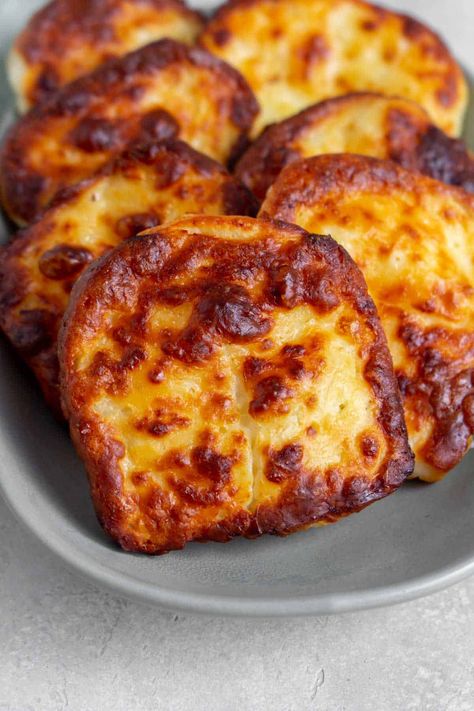 Crispy Air Fryer Recipes, Air Fryer Cheese Recipes, Vegetarian Keto Air Fryer Recipes, Keto Recipes Uk, Air Fryer Halloumi Recipes, Air Fryer Recipes Easy Snacks Healthy, Air Fryer Ninja Recipes, Halloumi Cheese Air Fryer, Air Fryer Recipe Vegetarian