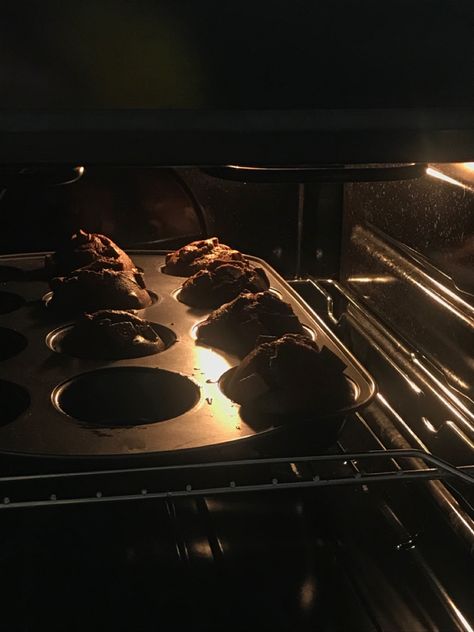 #baking #cupcakes #chocolate #aesthetics #taste Dessert Dark Aesthetic, Baking Dark Aesthetic, Chocolate Cupcake Aesthetic, Dark Baking Aesthetic, Baking Aesthetic Dark, Chocolate Cupcakes Aesthetic, Aiden Core, Spn Dr, Baking Hobby