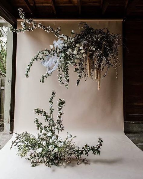 Wedding Flower Backdrop, Backyard Engagement, Tablescape Wedding, Bohemian Weddings, Flower Backdrop Wedding, Anniversary Shoot, Floral Installation, Floral Installations, Wedding Backdrops