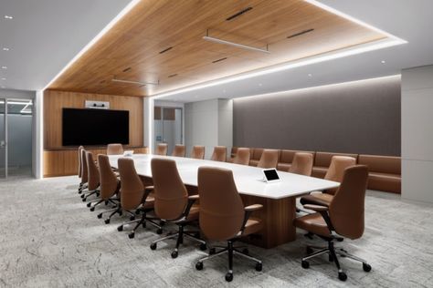 Everest Reinsurance Offices - Warren | Office Snapshots Board Room Design, Office Ceiling Design, Meeting Room Design Office, Warren Ohio, Conference Room Design, Meeting Room Design, Finance Accounting, Office Design Inspiration, Office Interior Design Modern