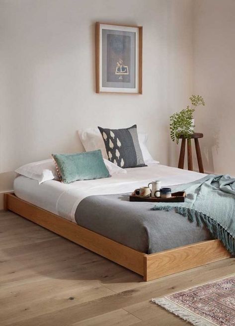 No Bedframe Bedroom, Bed Without Frame On Floor, Platform Bed No Headboard, Bed Without Frame, Bilik Tidur Minimalis, Bed No Headboard, Low Platform Bed Frame, No Headboard, Bed Without Headboard