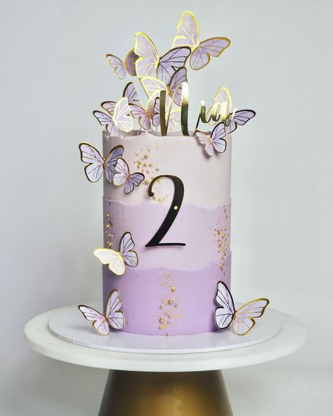 Butterflies Cake Ideas, Butterfly Cake Kids, Butterfly Cake Ideas For Kids, Butterfly Fondant Cake, Pastel Butterfly Cake, Butterfly Cake Design, Butterfly Cake Ideas, Butterfly Theme Cake, Purple Butterfly Cake