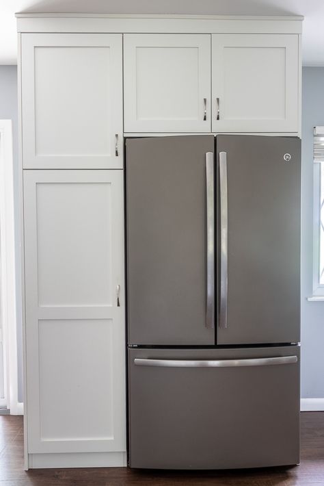 Cabinets Around Fridge, Refrigerator Cabinet, Built In Pantry, Built In Refrigerator, Diy Kitchen Renovation, Kitchen Pantry Design, Kitchen Pantry Cabinets, Kitchen Room Design, Pantry Design