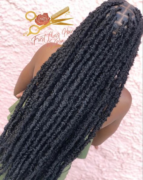 Soft Locs Medium Size, Locs Hairstyles For Women Weave, Soft Locs Hairstyles For Women, Butterfly Locks, Butterfly Locs, Goddess Braids Hairstyles, Pretty Butterfly, Faux Locs Hairstyles, Box Braids Hairstyles For Black Women