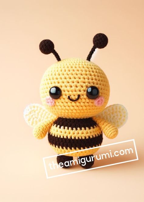 Crochet Bee Luna Amigurumi Pattern Free Crochet Baby Toys Free, Crochet Keyring Free Pattern, Knitting Sweaters Diy, Kawaii Amigurumi, Baby Bumble Bee, Yarn Animals, Crochet Toys Free Patterns, Crochet Doll Tutorial, Crochet Animal Amigurumi