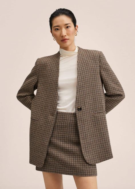 Belt check blazer - Women | Mango United Kingdom Mango Blazer, Mango Shorts, Check Blazer, Blazer And Skirt, Checked Blazer, Winter Skirt, Smart Casual Outfit, Stylish Work Outfits, Peak Lapel