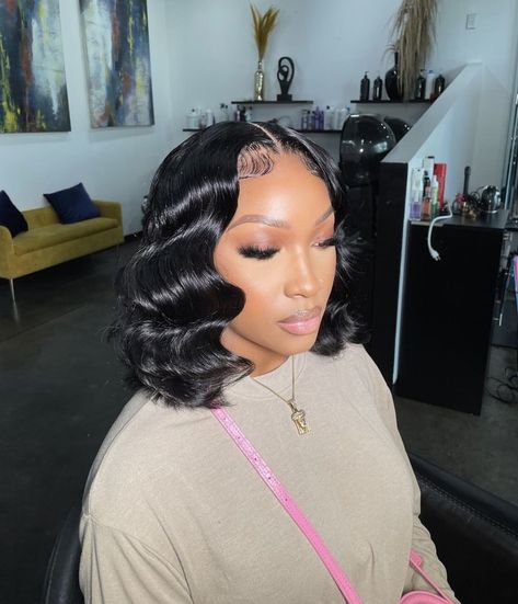 Closure Quick Weave, Frontal Wig Hairstyles, Sew In Hairstyles, Curly Hair Videos, Curly Bob Wigs, Wavy Bob, Quick Weave Hairstyles, Bob Lace Front Wigs, Braids Hairstyles Pictures