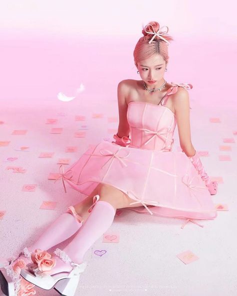 Cute Soft Wallpaper, Makeup Y2k, Candy Photoshoot, Wallpaper Widget, Debut Photoshoot, Creative Shot, Soft Wallpaper, Y2k Coquette, Photoshoot Themes