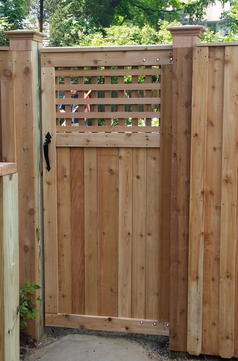 A Custom Gate with A Square Lattice "Peek a Boo" Section Wooden Gate Designs, Wooden Fence Gate, Wood Fence Gates, Wooden Garden Gate, Backyard Gates, Garden Gates And Fencing, Door Design Ideas, Ideas For House, Yard Gate