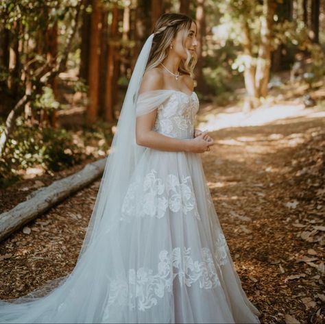 Cottage Core Wedding Dress, Enchanted Forest Wedding Dress, Cottagecore Wedding Dress, Earthy Wedding Dresses, Forest Wedding Dress, Nature Wedding Dress, Cottagecore Wedding, Wedding Dresses Whimsical, Forest Theme Wedding