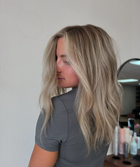 The most stunning teddy bear blonde!! I can’t not get enough of this color!! Comment your favorite color trend!! #gabbysblondebabes #blondehair #blondhairdontcare #blondebabylights #livedinblonde #wisconsinstylist #ricelakewi #ricelakewisconsin #ricelakewisalon #ricelakewihair #ricelakestylist #kevinmurphy #kevinmurphybeige #kevinmurphynatural #framar #kenracreatives #kenra #schwarkopnnusa #blondetobronde #blondetransformation #hairtok #hairreels #colorprocess #dayinthelife #dayinthesalo... Light Bronde Haircolor Brunettes, Teddy Bear Blonde Balayage, Teddy Bear Bronde Hair, Cool Toned Dirty Blonde Hair, Teddy Bear Bronde Haircolor, Teddy Bear Bronde Formula, Blonde Hair Dimension, Teddy Bear Hair Color, Teddy Blonde