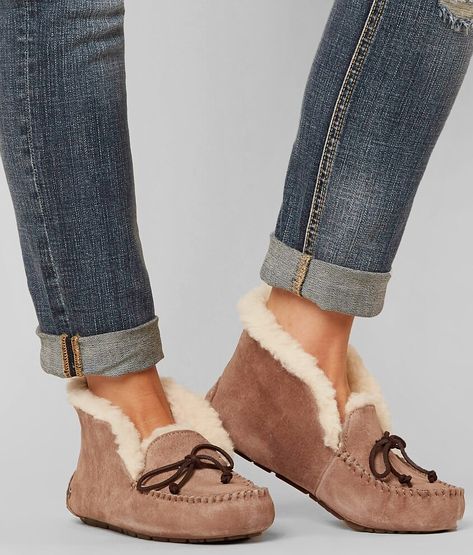 UGG® Alena Slipper - Women's Shoes in Fawn | Buckle Uggs Slippers, Ugg Chestnut, Ugg Boots Outlets, Winter Mode, Suede Slippers, Ugg Australia, Mode Outfits, Stylish Men, Ugg Boots