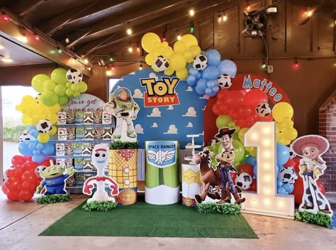 Toy Story Party Backdrop, 30th Birthday Background, Star Backdrop, Toy Story Decorations, Pixar Party, Toy Story Party Decorations, Toy Story Baby, Toy Story Theme, Jessie Toy Story