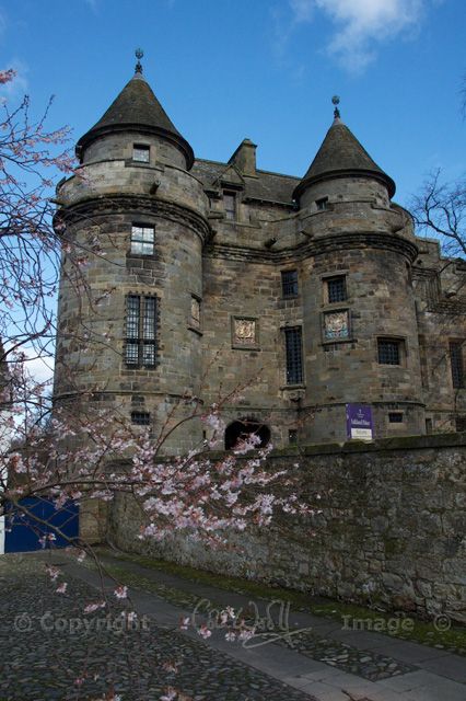 Most Haunted Castles in Europe - Falkland Palace - Scotland Falkland Palace, Haunted House Pictures, Haunted Castles, British Castles, Fife Scotland, Creepy Houses, Haunted Castle, Abandoned Amusement Parks, Castles In Scotland