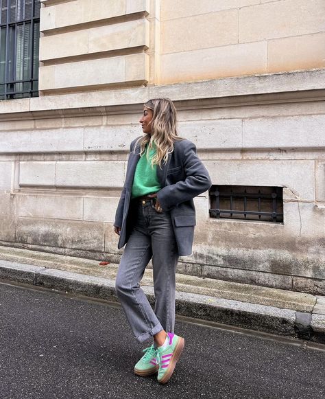 Pink Adidas Outfit, Adidas Bold, Adidas Gazelle Outfit, Mint Outfit, Stylish Street Style, Gazelle Bold, Bold Shoes, Look Adidas, Autumn Trends