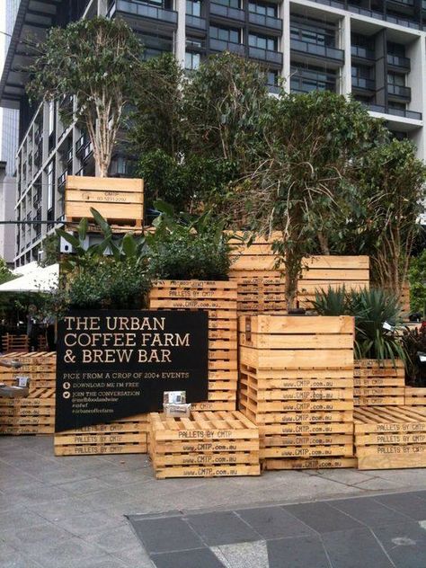 Pop Up Cafe, Brew Bar, Pop Up Bar, Pop Up Market, Coffee Farm, Event Signage, Outdoor Cafe, Bar Ideas, Pop Up Stores