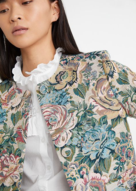 Jacquard Suit, Boxy Jacket, Coat Pattern Sewing, Jacquard Jacket, Blue Florals, Fashion Tops Blouse, Floral Jacket, Coat Patterns, Floral Jacquard