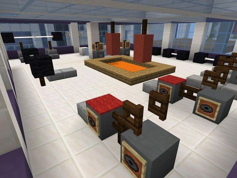 Minecraft Gym, Gym Building, Minecraft Iron, Minecraft Bed, Interior Minecraft, Minecraft City Buildings, Gym Interior, Minecraft City, Minecraft Buildings