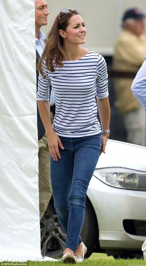 June 1, 2016. Kate was spotted out for the first time in a third version of the now-famous Breton top as she chased a boisterous Prince George around at a polo match in Cirencester Park; a £48 Me + Em breton shirt Breton Stripes Outfit, Breton Top, Breton Stripes, Polo Match, Stripe Outfits, Kate Middleton Style, Classic Wardrobe, Zuhair Murad, The Duchess