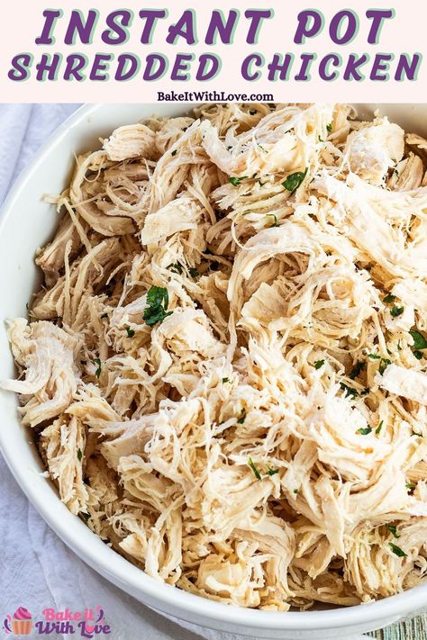 Seasoned Shredded Chicken, Juicy Shredded Chicken, Cooked Chicken Temperature, Taco Spice Blend, Instant Pot Shredded Chicken, Easy Shredded Chicken, Taco Spice, Shredded Chicken Recipes, Delicious Chicken