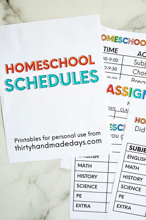 Need some structure while you stay at home? Use my printable homeschool schedule and coordinating sheets! Assignments, daily schedule and more from www.thirtyhandmadedays.com Printable Homeschool Schedule, Homeschool Daily Planner, Homeschool Schedule Printable, Kindergarten Homeschool Schedule, Homeschool Schedule Template, Homeschool Daily Schedule, Daily Schedule Printable, Block Scheduling, Homeschool Routine