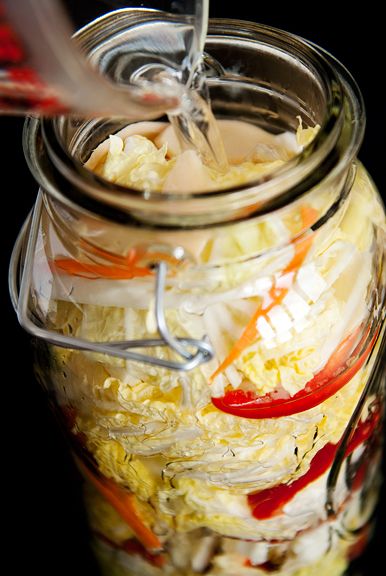 Chinese Cabbage Recipe, Napa Cabbage Recipes, Pickled Cabbage, Chinese Restaurants, Sauerkraut Recipes, Cabbage Recipe, Pickled Veggies, Napa Cabbage, Pickled Vegetables